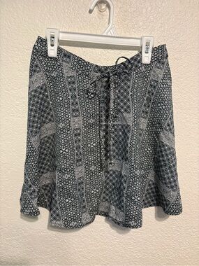 Abercrombie & Fitch Blue and White Printed Skater Skirt Size S NWT